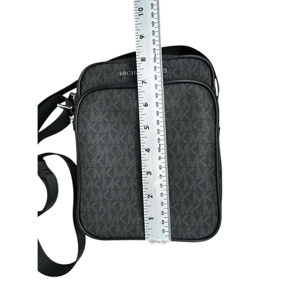 NWOT Michael Kors Travel Medium Flight Bag Crossbody Signature MK Bag Black New - Picture 4 of 6